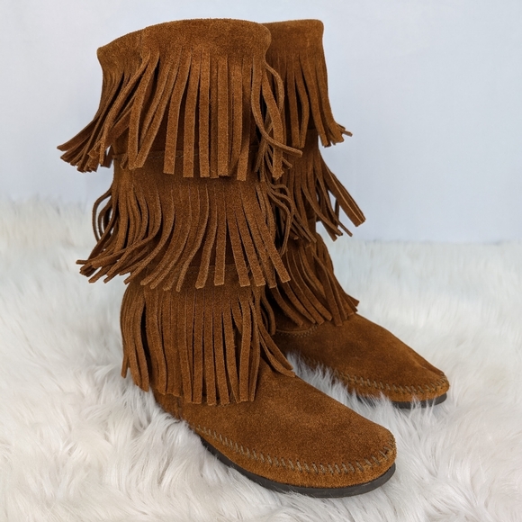 Minnetonka leather tassel boots, women's size 7, brown - Picture 1 of 8